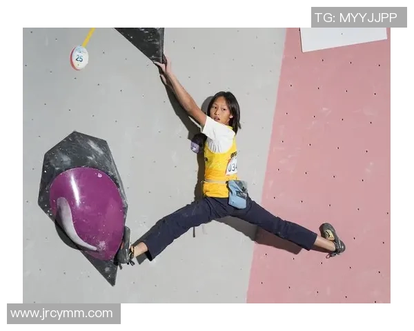 成都攀岩队在攀岩联赛中的表现与经验分享分析 成都攀岩队在攀岩联赛中的表现与经验分享分析