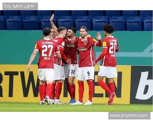 美因茨主场绝杀弗莱堡,壮志凌云晋级欧联!